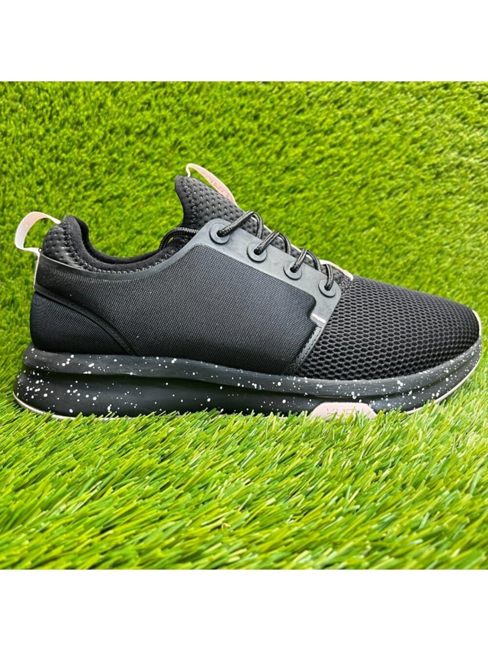 Kuru Atom Womens Size 10D Black Pink Athletic Running Walking Shoes Sneakers